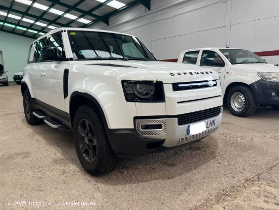 Land-Rover Defender  2.0 D240 SD4 110 Auto 4WD - VILLANUEVA DE CORDOBA