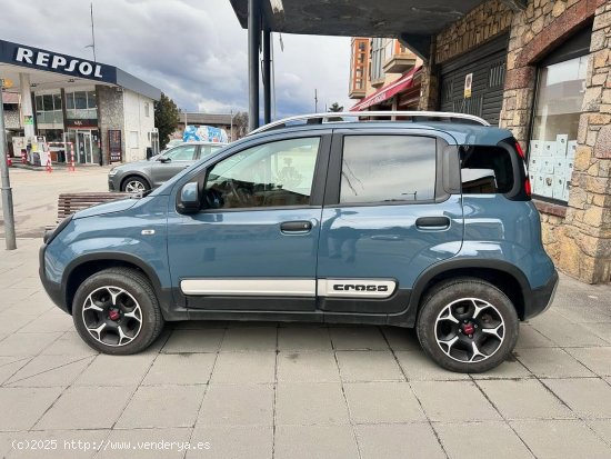 Fiat Panda 4x4 Cross Twin air 4x4 - Puigcerdà