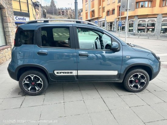 Fiat Panda 4x4 Cross Twin air 4x4 - Puigcerdà