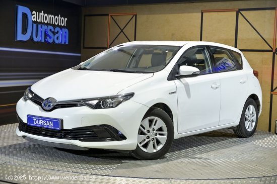  Toyota Auris   1.8 140H Hybrid Business -  