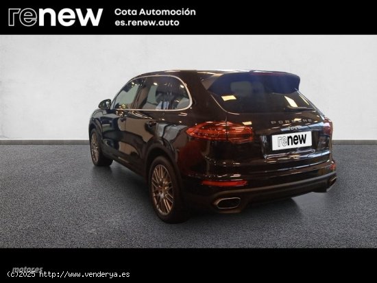 Porsche Cayenne DIESEL AUT de 2016 con 238.000 Km por 33.900 EUR. en Madrid