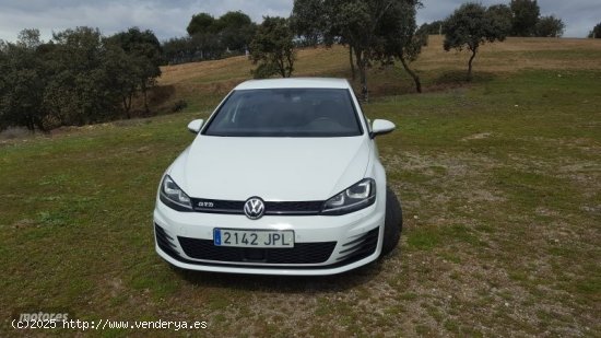 Volkswagen Golf R-Line 2.0 TDI 110kW (150CV) DSG de 2016 con 186.000 Km por 15.500 EUR. en Madrid