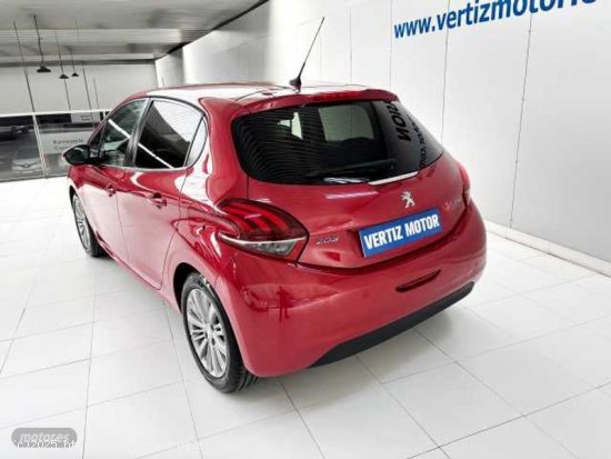 Peugeot 208 1.2 Gasolina Style 82cv de 2016 con 102.000 Km por 10.300 EUR. en Guipuzcoa