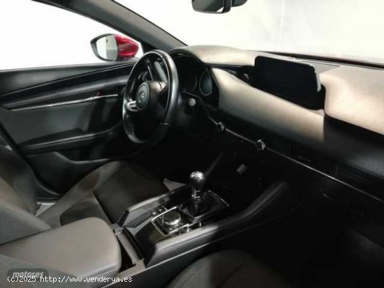 Mazda Mazda3 2.0 e-Skyactiv-G Evolution 90kW de 2021 con 60.417 Km por 19.990 EUR. en Madrid