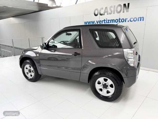 Suzuki Grand Vitara 1.6L JX City 4X4 de 2011 con 34.000 Km por 14.700 EUR. en Guipuzcoa