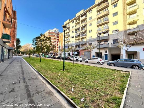 Vivienda residencial del 2002 en Gandia zona corea con garaje y trastero. - VALENCIA