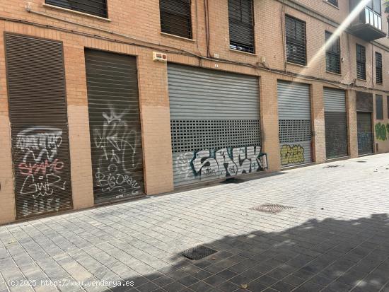 Se Alquila en Valencia - VALENCIA