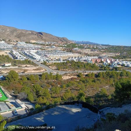 ¡Increíble oportunidad de inversión en Finestrat en zona Campana Garden! - ALICANTE