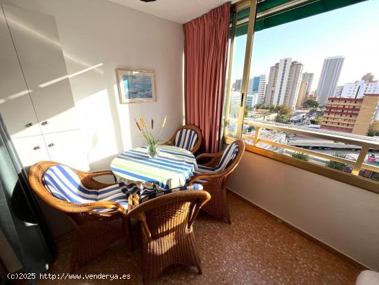  Bonito apartamento de 2 dorm. en zona Av. Europa - www.inmobiliarialesdunes.com - ALICANTE 