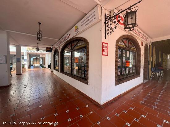 LOCAL COMERCIAL EN VILLAMARTIN PLAZA - ALICANTE