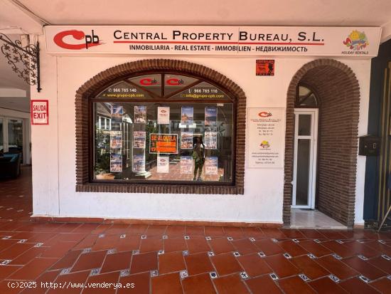 LOCAL COMERCIAL EN VILLAMARTIN PLAZA - ALICANTE