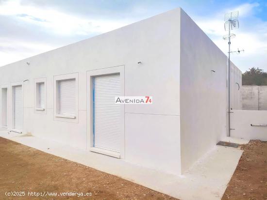 CHALET PAREADO DE OBRA NUEVA EN CALABARDINA - MURCIA