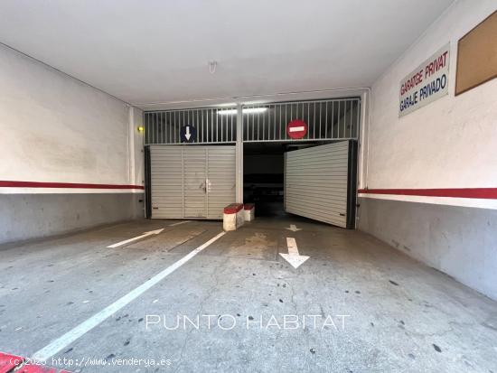 Plaza de Parking Grande en Finca Señorial de la Sagrada Familia - BARCELONA