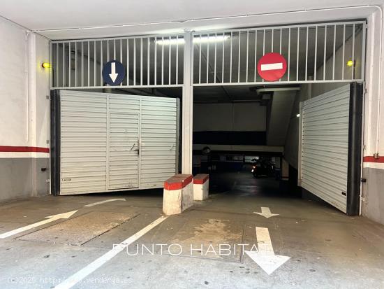 Plaza de Parking Grande en Finca Señorial de la Sagrada Familia - BARCELONA