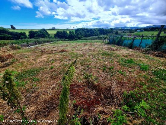 FINCA URBANIZABLE AL LADO DE LA PLAYA DE PEÑARRONDA (ASTURIAS) - ASTURIAS