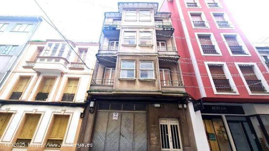  EDIFICIO EN VENTA EN PLENO CENTRO DE RIBADEO - LUGO 