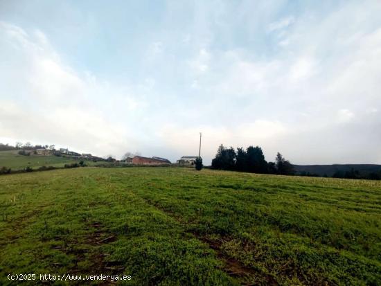 Parcela ideal para negocio con VISTAS AL MAR en Castropol - ASTURIAS