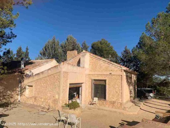 Casa de campo-Masía en Venta en Almansa Albacete