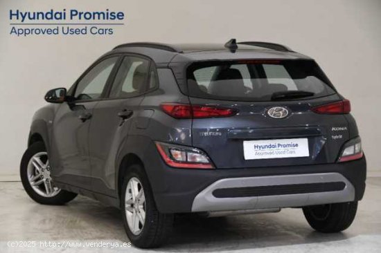 Hyundai Kona ( 1.0 TGDI 48V Maxx 4x2 )  - Fornells de la Selva