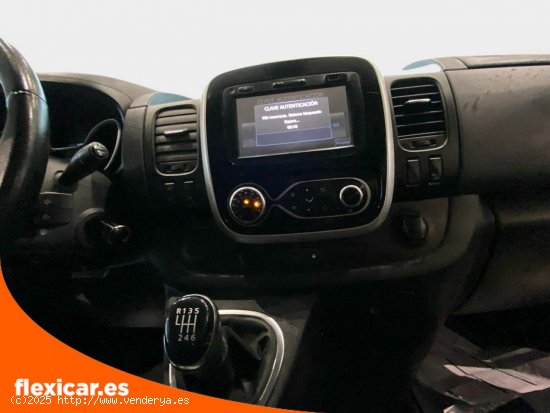 Renault Trafic Combi SpaceClass 2.0dCi Energy Blue Largo 107kW/145 - Santiago de Compostela