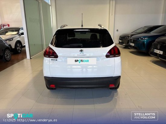 Peugeot 2008   1.2L PureTech 81KW (110CV)S&S EAT6 Style - Polígono Industrial de Son Castelló