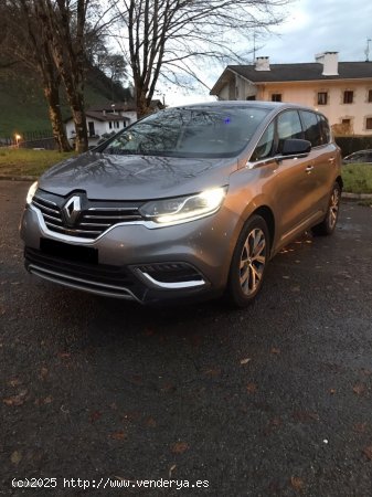 Renault Espace 1.6 dci 160 cv Energy Twin Turbo de 2017 con 137.000 Km por 17.900 EUR. en Guipuzcoa