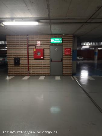 Plaza de garaje en parking La Vega - MURCIA