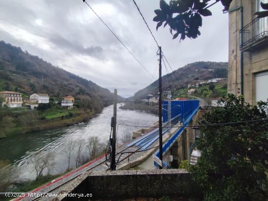  SE ALQUILA RESTAURANTE POR JUBILACIÓN EN EN EL CORAZÓN DE LA RIBEIRA SACRA - ORENSE 