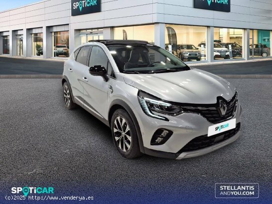 Renault Captur   TCe 103 kW (140CV) GPF Techno - Barcelona