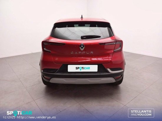 Renault Captur   TCe 103 kW (140CV) GPF Techno - Barcelona