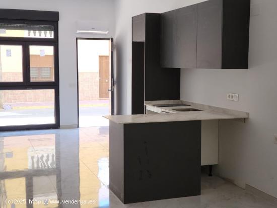 SE VENDE ESTUDIO  NUEVO A 50 MTS DE LA PLAYA DE LA MATA - ALICANTE