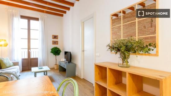 Apartamento de alquiler mensual a unos pasos del metro - BARCELONA