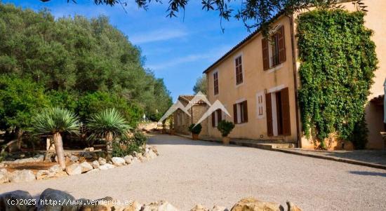 Encantadora casa rústica de dos habitaciones con piscina cerca de Manacor - BALEARES