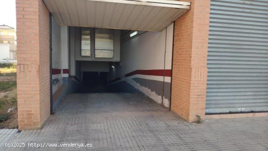 PLAZA DE GARAJE Y TRASTERO EN VENTA Y ALQUILER EN CARLET - VALENCIA