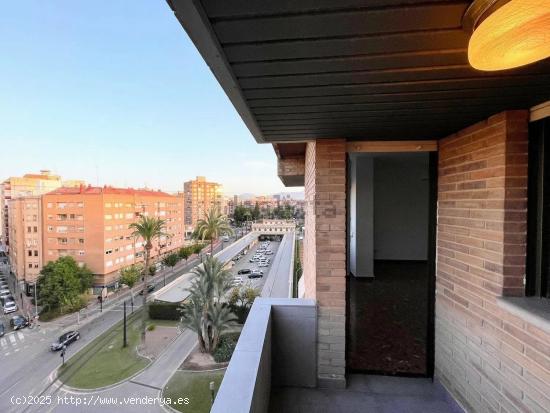 ALQUILER LARGA TEMPORADA! INCREIBLE APARTAMENTO DE 3 DORMITORIOS EN EL CENTRO DE MURCIA - MURCIA