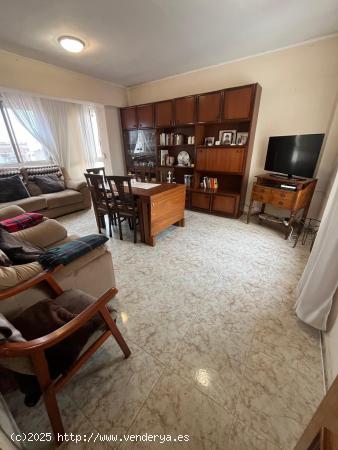 Piso en Calle Sagasta junto Avenida Casalduch - CASTELLON