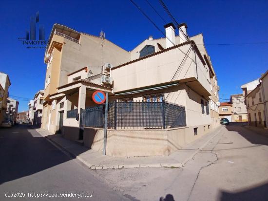  REF: CBD029 GRUPO INMOTEKA INMOBILIARIA VENDE CHALET DE LUJO EN LA RODA (ALBACETE) - ALBACETE 