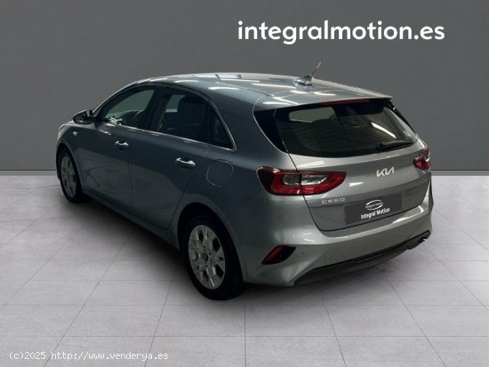 Kia Ceed 1.0 T-GDi 88kW (120CV) Drive - Vigo