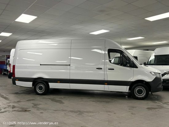 Mercedes Sprinter 315CDI 15M3 SPRINTER (907) 315CDI FURGON LARGO - Lugo