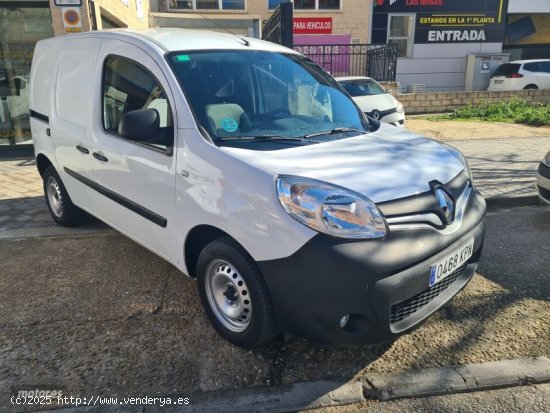  Renault Kangoo 1.5dci 75 cv furgon de 2018 con 155.000 Km por 6.795 EUR. en Madrid 