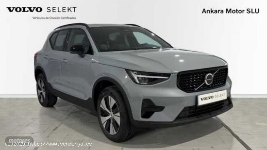 Volvo XC40 2.0 B3 PLUS DARK AUTO 5P de 2024 con 10 Km por 39.500 EUR. en Alicante