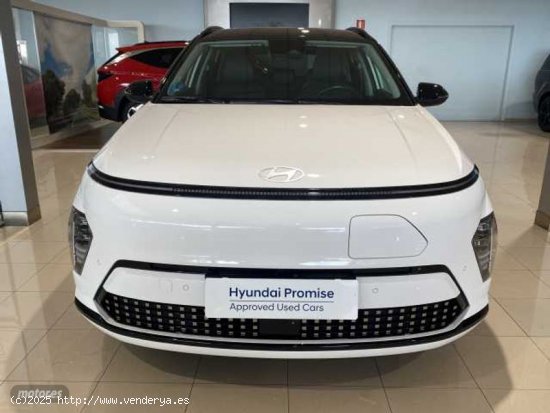 Hyundai Kona Electric Tecno 2C 160kW de 2023 con 11.469 Km por 35.900 EUR. en Almeria