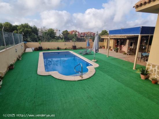  REF.- 60 – Chalet Independiente en Monte Zenia - Orihuela Costa - ALICANTE 