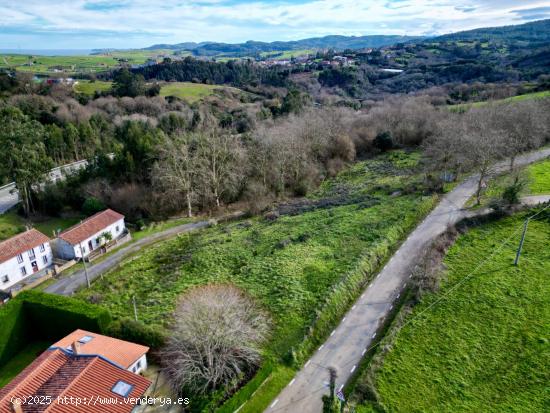  TERRENO RÚSTICO EDIFICABLE CON BONITAS VISTAS EN RUILOBA - CANTABRIA 