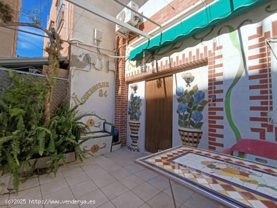 CASA O CHALET EN VENTA EN ALICANTE - ZONA ALBUFERETA (COLONIA ROMANA) - ALICANTE