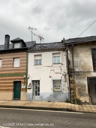 CASA EN TORENO - LEON