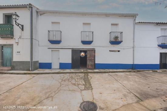 VENTA DE APARTAMENTO EN PLANTA BAJA - CACERES