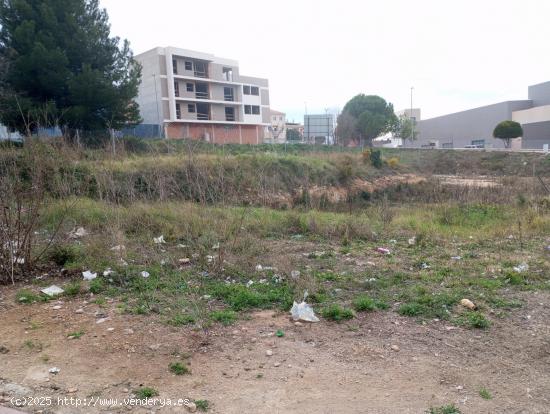 Terreno con uso residencial - CASTELLON