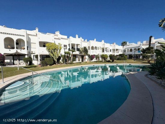  Villa en venta en Estepona (Málaga) 