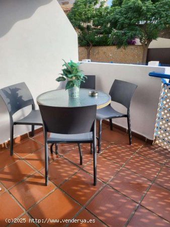  Apartamento en alquiler en Benalmádena (Málaga) 